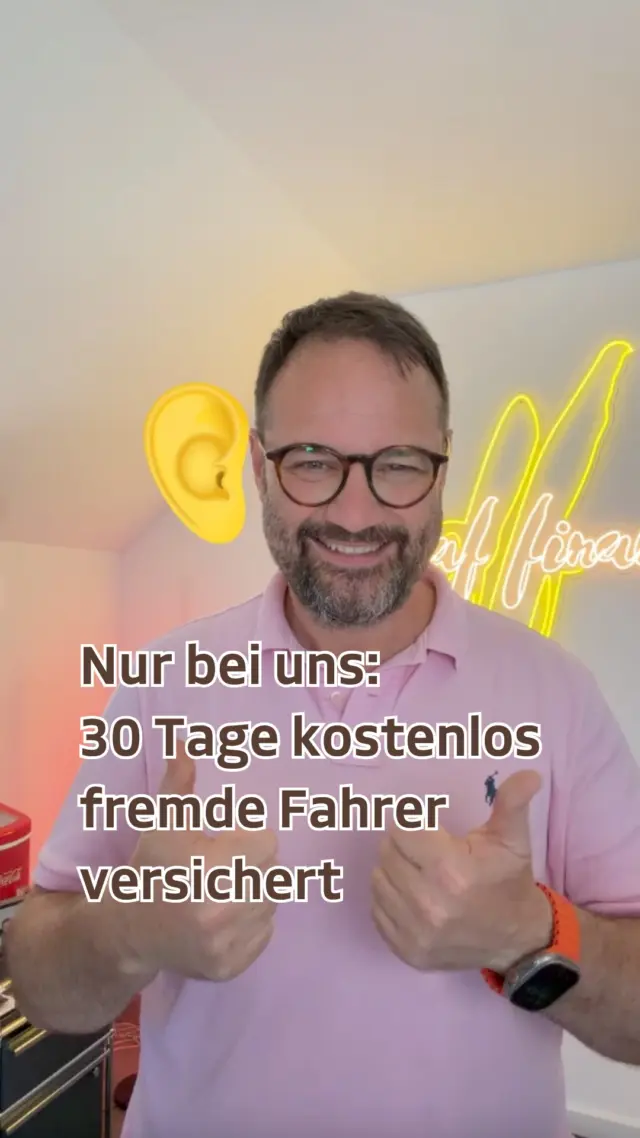 Nur bei uns: Bis zu 30 Tage im Jahr können fremde oder sonstige Fahrer kostenlos in der Kfz-Versicherung hinterlegt werden. 🚗
Gerade jetzt zur Urlaubszeit ist das ein echter Vorteil. Denn oft kommt es vor, dass das eigene Auto vorübergehend von jemand anderem gefahren wird:
- Freunde wechseln sich auf einer längeren Urlaubsfahrt ab
- Nachbarn helfen bei einem Umzug
- Die Kinder leihen sich den Familienkombi für ein Festival oder den Sommerurlaub

Normalerweise sollten solche Fahrer im Versicherungsvertrag berücksichtigt sein. Bei uns können fremde oder sonstige Fahrer jedoch bis zu 30 Tage pro Jahr kostenlos hinterlegt werden.
Das bedeutet:
✅ Keine zusätzlichen Kosten
✅ Volle Absicherung im Rahmen des Vertrags
✅ Mehr Flexibilität im Alltag und in der Urlaubszeit
So kannst du dein Fahrzeug beruhigt weitergeben, ohne dir Gedanken über den Versicherungsschutz machen zu müssen.

Bonus-Tipp: Gehörlose bekommen bei uns obendrauf noch einen Rabatt auf ihre Kfz-Versicherung! Wie das funktioniert erkläre ich dir natürlich - barrierefrei und in Gebärdensprache.
Kommentiere mit 🚗 oder schick mir eine Nachricht.

#KfzVersicherung #Autoversicherung #Urlaub #Sommerurlaub #Roadtrip #Versicherungsschutz #Mobilität #Auto #Fahranfänger #Finanztipp #DeafFinance #BarrierefreieBeratung #Gebärdensprache #VersicherungEinfachErklärt