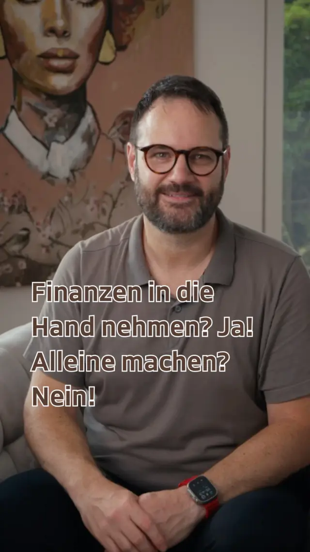 💡 Deine Finanzen selbst in die Hand nehmen – ja!
Alles allein machen – lieber nicht.
Viele versuchen, ihre Finanzplanung komplett ohne Hilfe zu regeln.
Das ist ein bisschen so,
als würde man sagen: „Ich operiere mich einfach selbst.“ 
Klar kannst du dich informieren, vergleichen und entscheiden –
und das ist auch richtig.
Aber bei wichtigen Themen wie Altersvorsorge, Absicherung und Vermögensaufbau
macht professionelle Unterstützung oft den entscheidenden Unterschied. 📈
Ein erfahrener Profi hilft dir,
Fehler zu vermeiden, Chancen zu erkennen
und einen Plan zu entwickeln, der wirklich zu deinem Leben passt. 🤝
Selbstbestimmt entscheiden –  aber mit klarem Rat an deiner Seite.
Das ist keine Schwäche, sondern Verantwortung für deine Zukunft. ✨
Möchtest du deine Finanzen strukturiert angehen?
Schreib mir eine Nachricht oder kommentiere mit 🦻 –
dann schauen wir gemeinsam, welche Schritte für dich sinnvoll sind.
#Finanzen #Vermögensaufbau #Altersvorsorge #Geldanlage #Beratung #Zukunft #deaf #Gebärdensprache #Gehörlos #barrierefreieberatung #deaffinance #coda